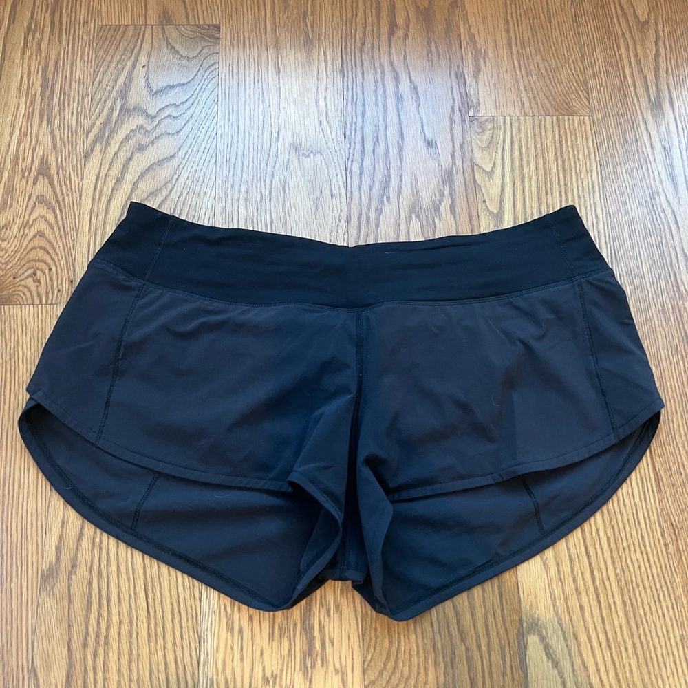 Lululemon Speed Up shorts 2.5” Size 10-Black